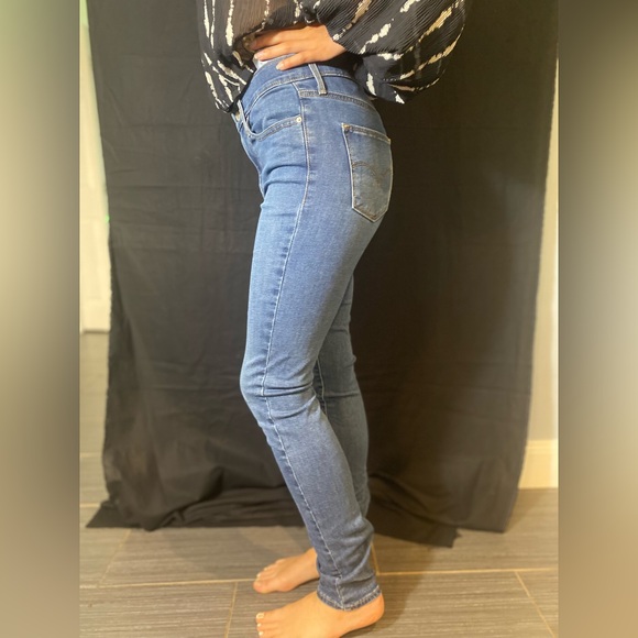 Levi’s skinny blue jeans slimming women’s size 28 - Picture 9 of 16